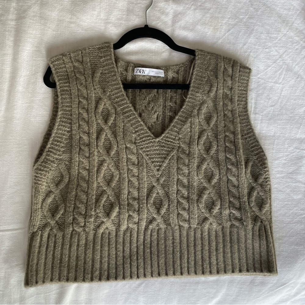 Zara V-neck Knit Vest - boxy oversized